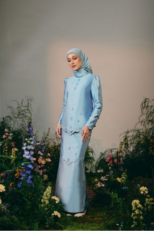 NAELITH - DIAMOND BLUE